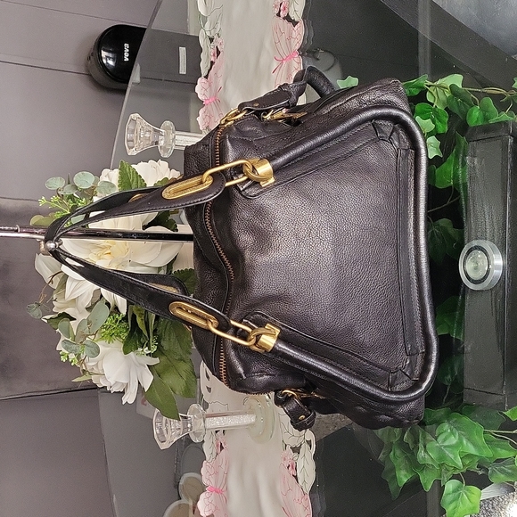 Chloe Handbags - Authentic  Chloe Paraty ABSOLUTE MUST!